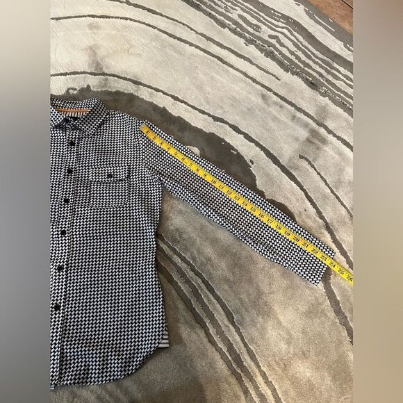 Smash Men’s Shirt - Picture 9 of 9